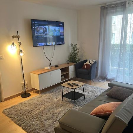 Champion Suites Sarcelles Extérieur photo