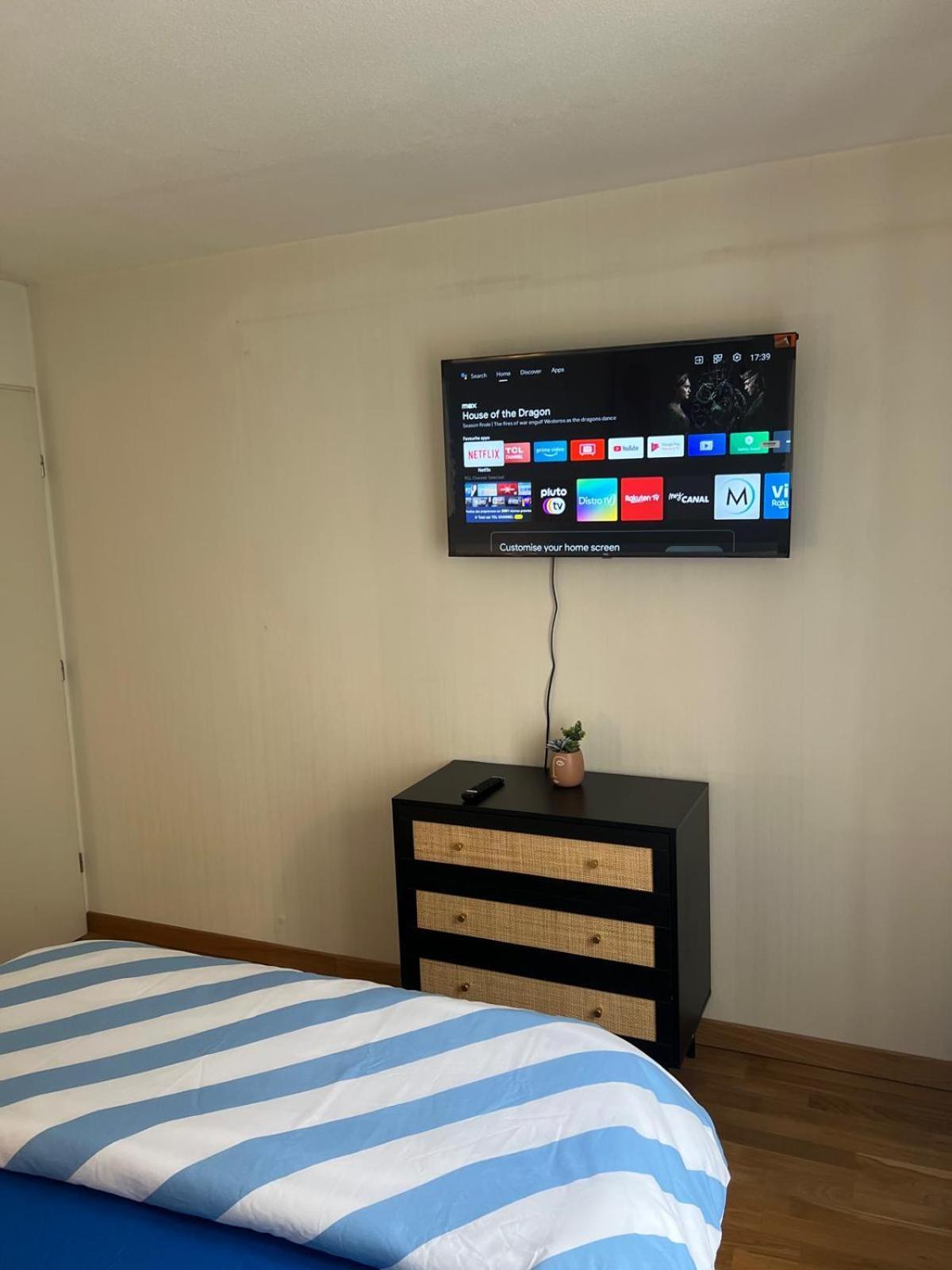 Champion Suites Sarcelles Extérieur photo