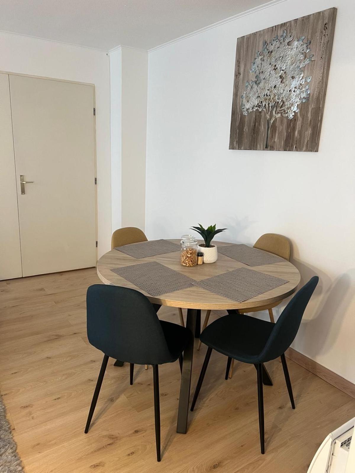 Champion Suites Sarcelles Extérieur photo
