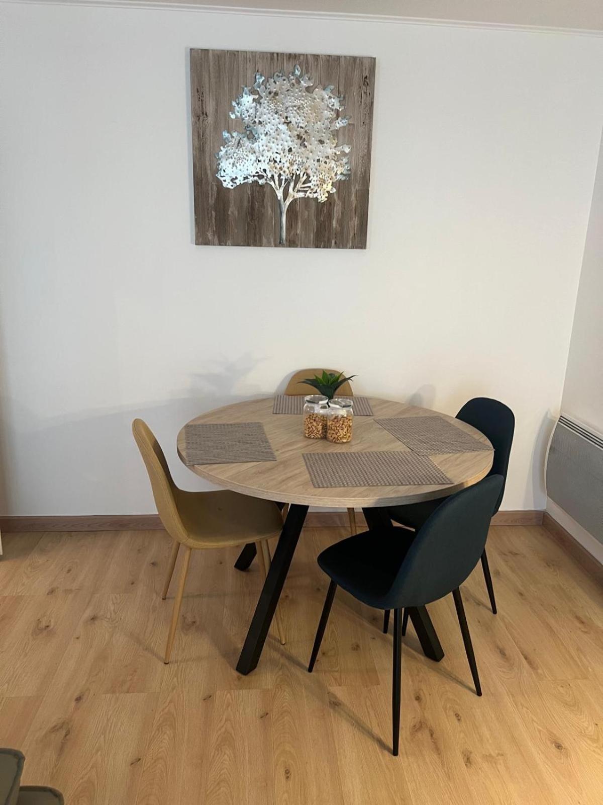 Champion Suites Sarcelles Extérieur photo