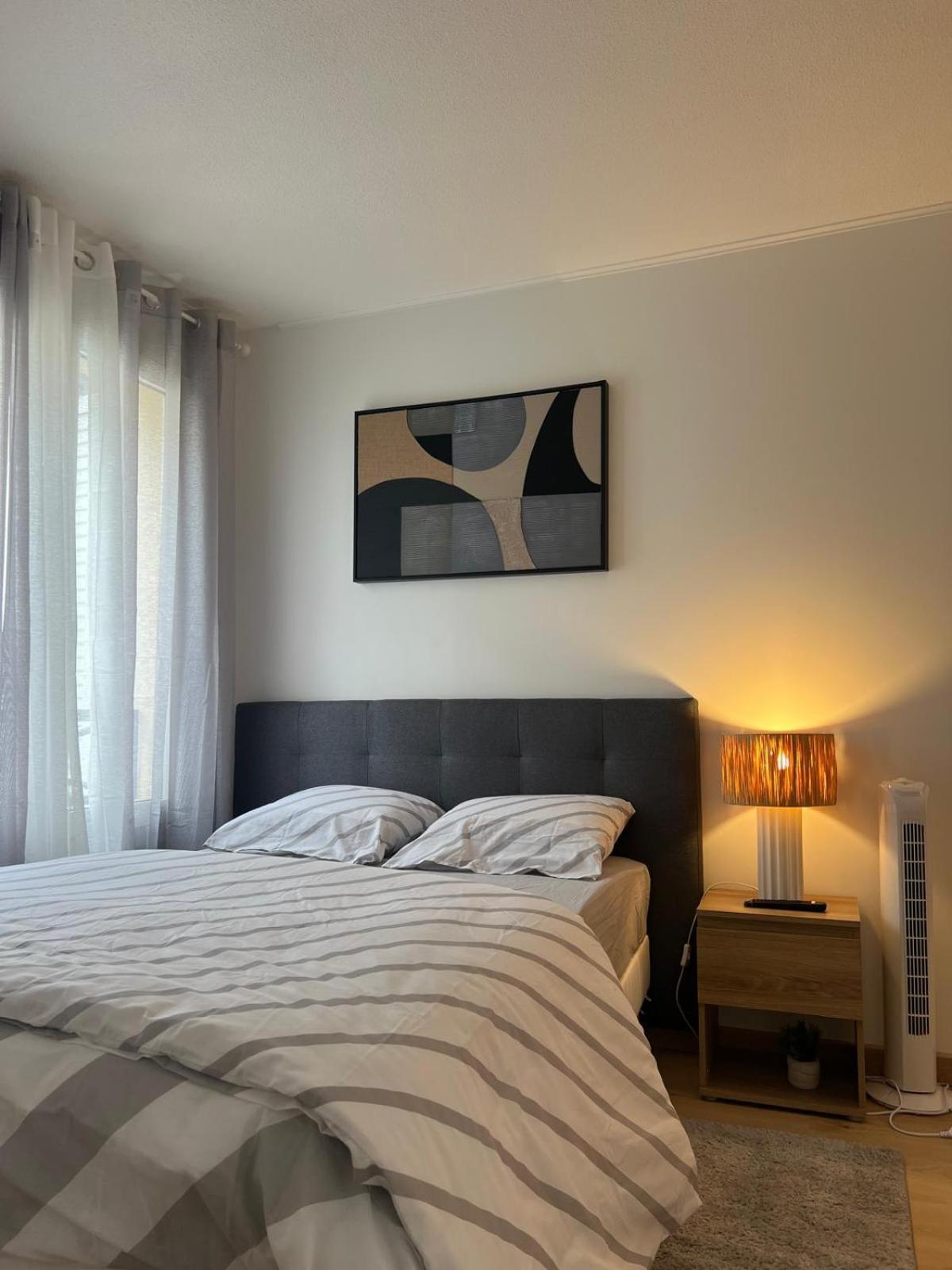 Champion Suites Sarcelles Extérieur photo