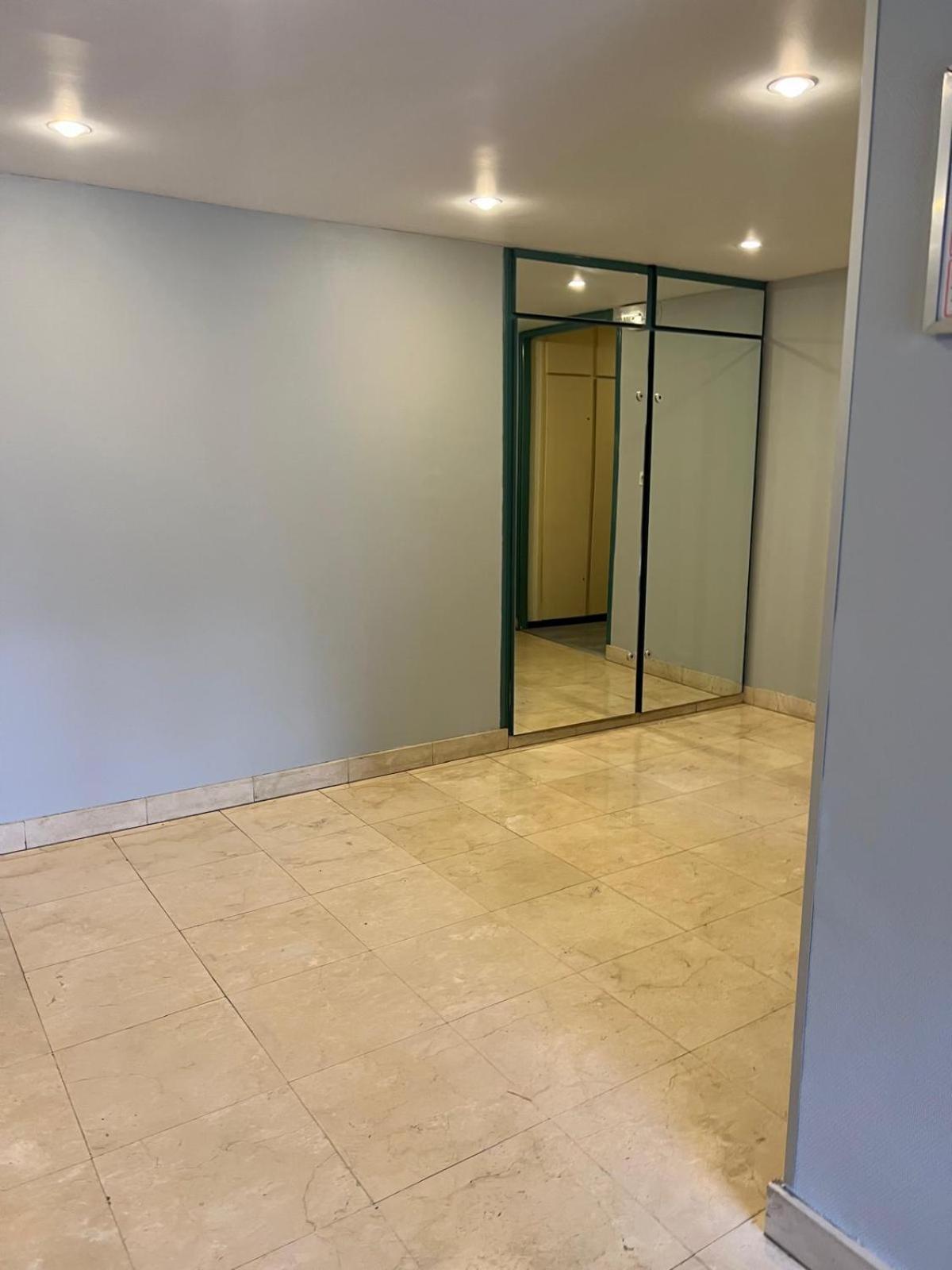 Champion Suites Sarcelles Extérieur photo